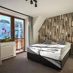 Gasthof Praded *